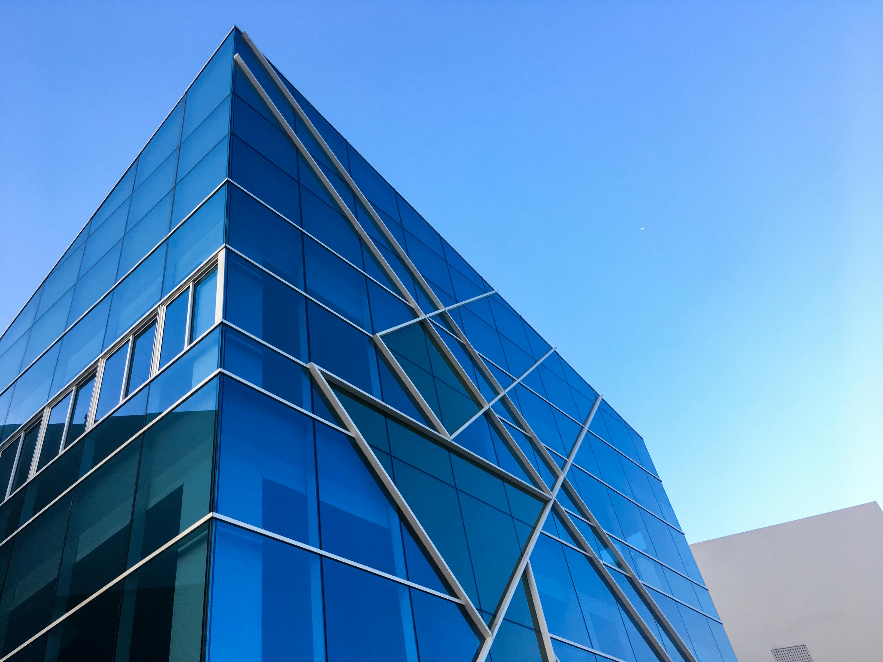 印力集团上市，开启全新篇章，展望未来辉煌发展之路