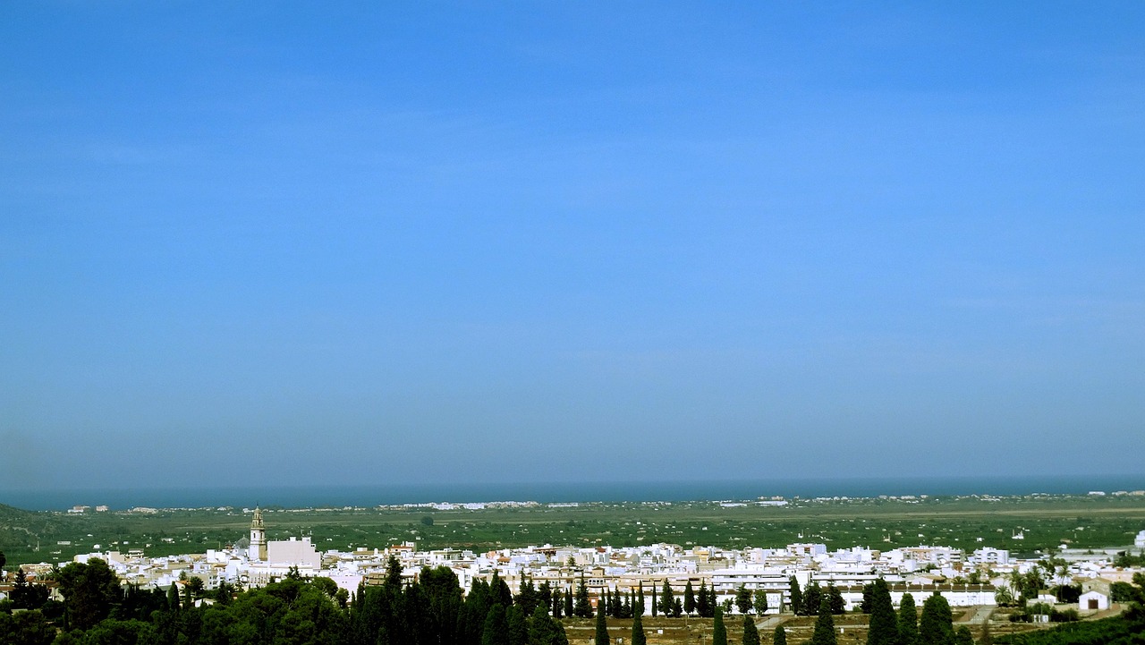 老挝股市行情全面解析，市场动态与深度分析