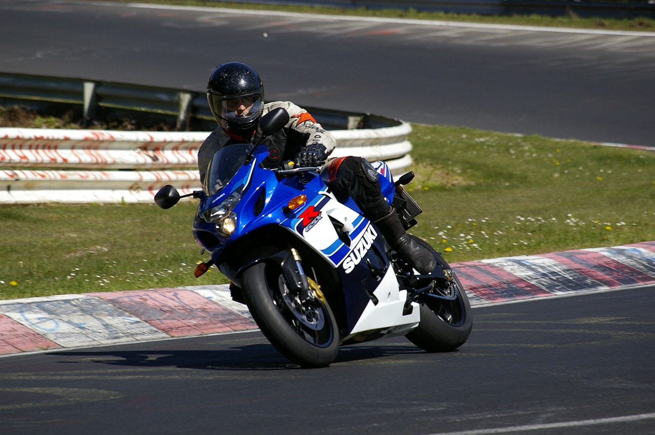豪爵铃木GSX750全新上市，引领摩托车行业潮流新篇章