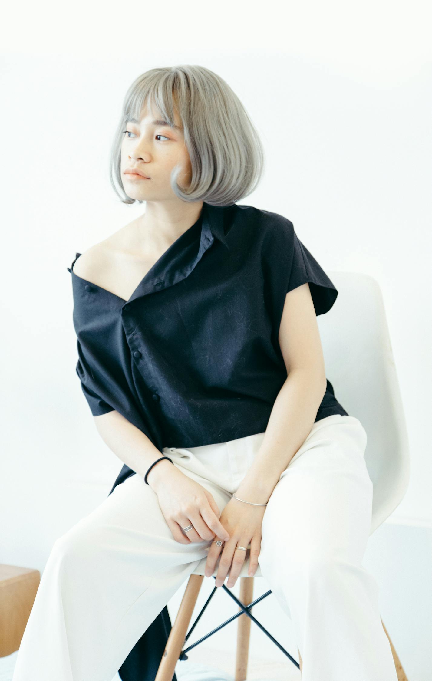 最新潮流女生背影头像，时尚魅力的独特展现
